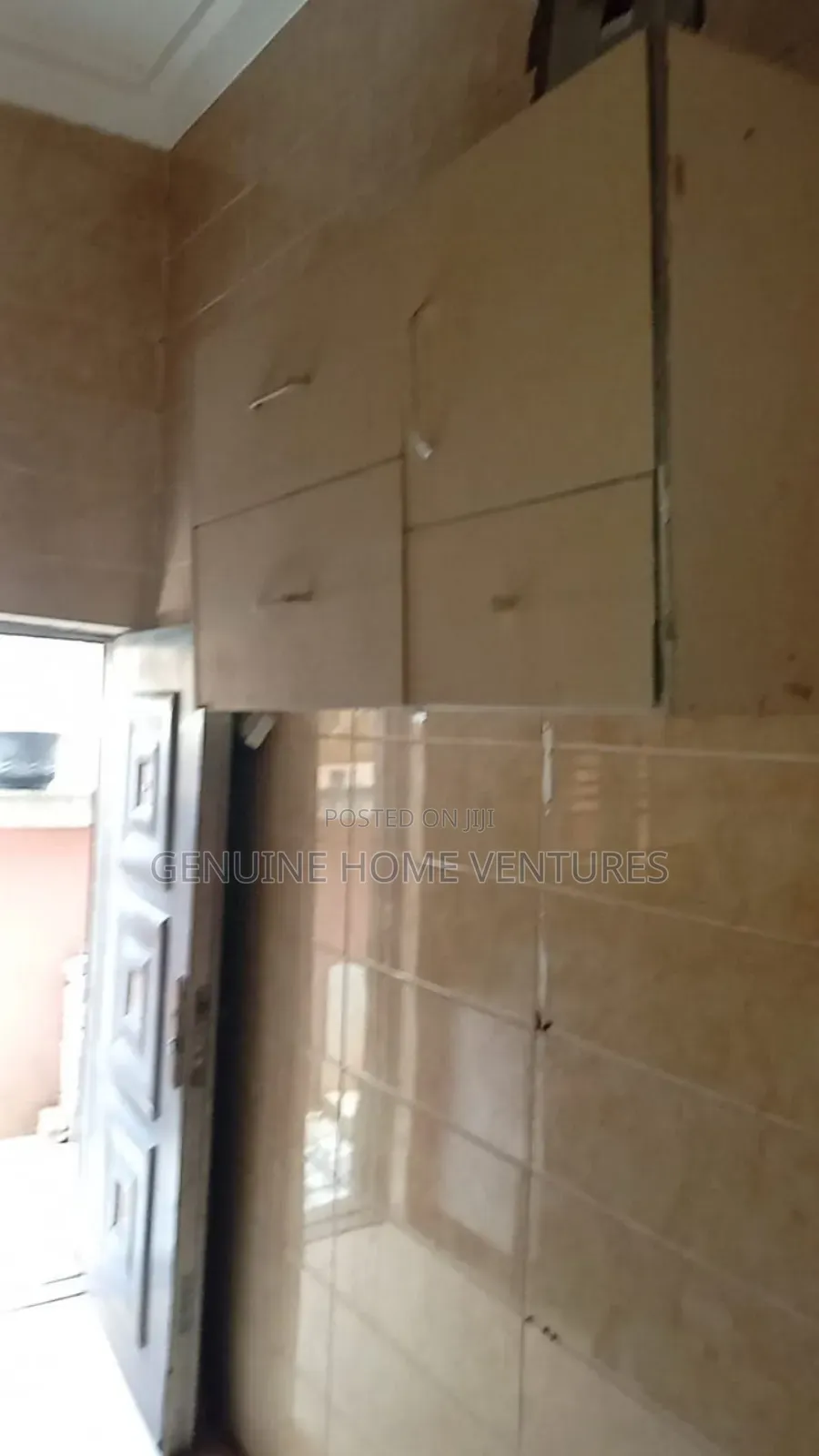 5bdrm Duplex in Igbo-efon for rent in Igbo-efon