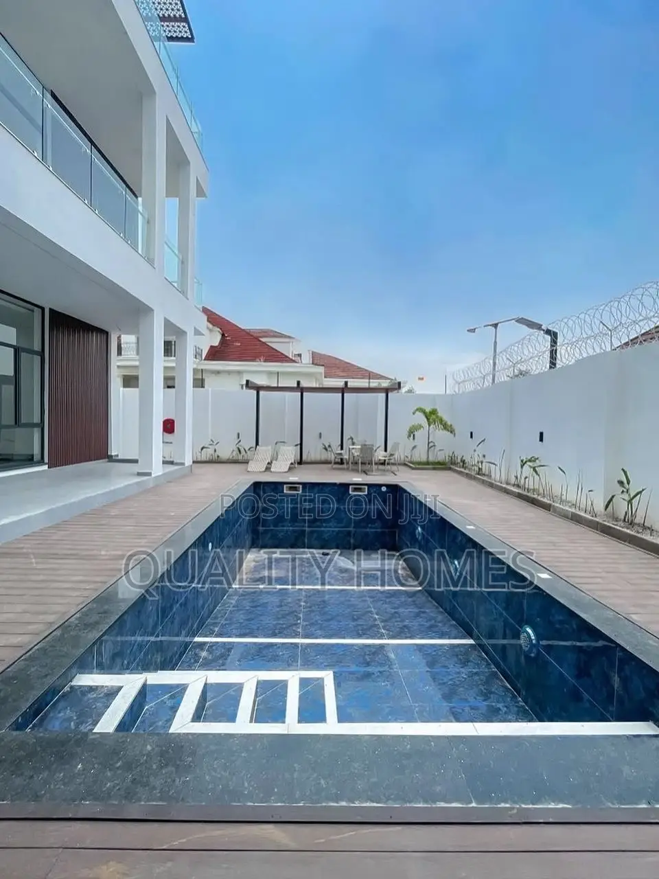 Furnished 8bdrm Mansion in Asokoro for sale in Asokoro