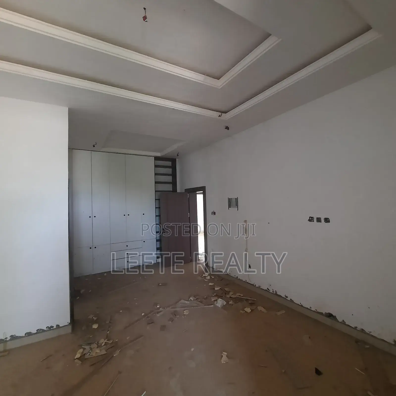 4bdrm Townhouse/Terrace in Gaduwa for sale in Gaduwa