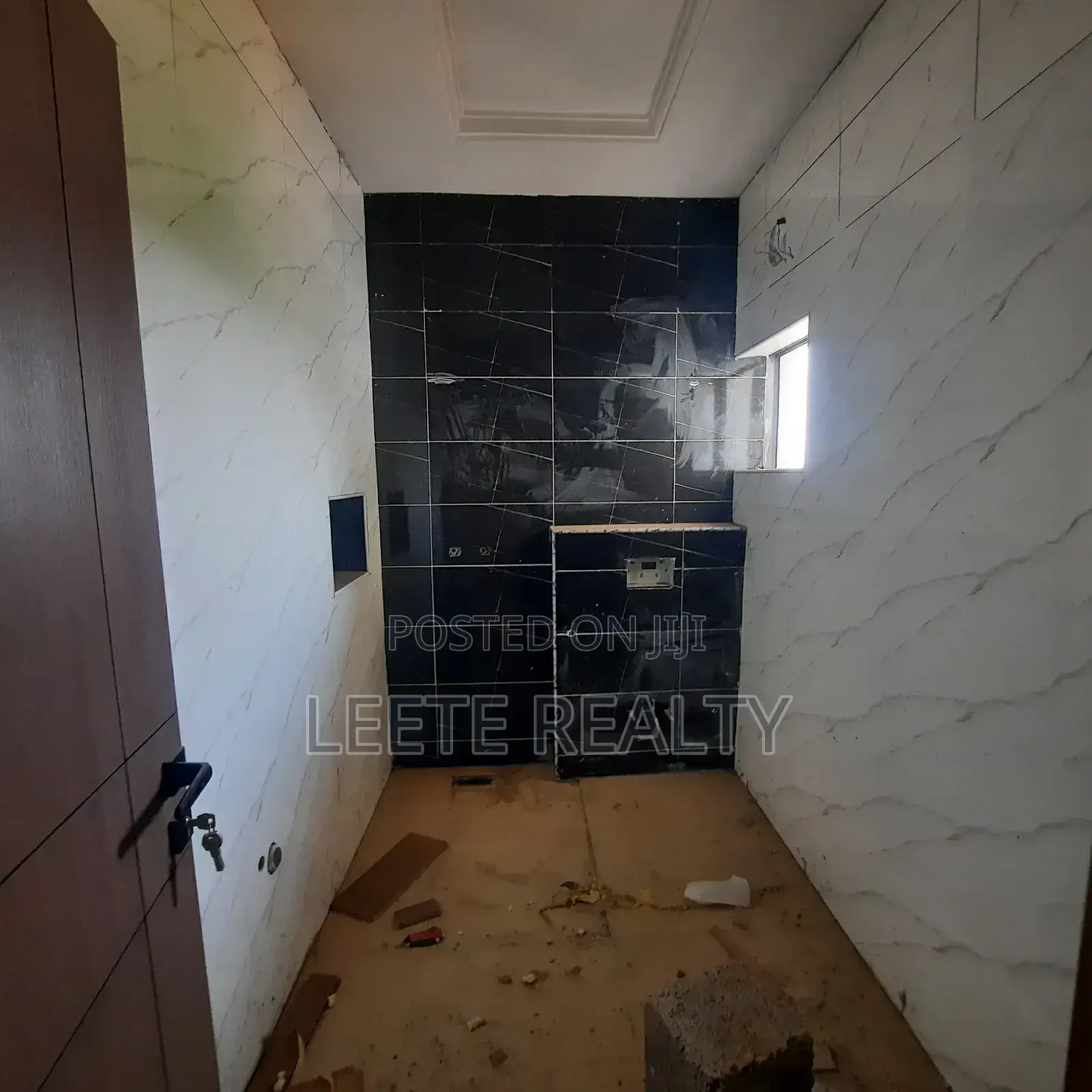 4bdrm Townhouse/Terrace in Gaduwa for sale in Gaduwa
