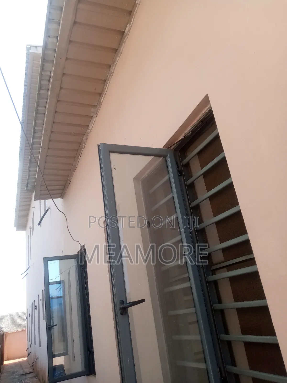 2bdrm Mansion in Uraka, Epe for rent in Epe