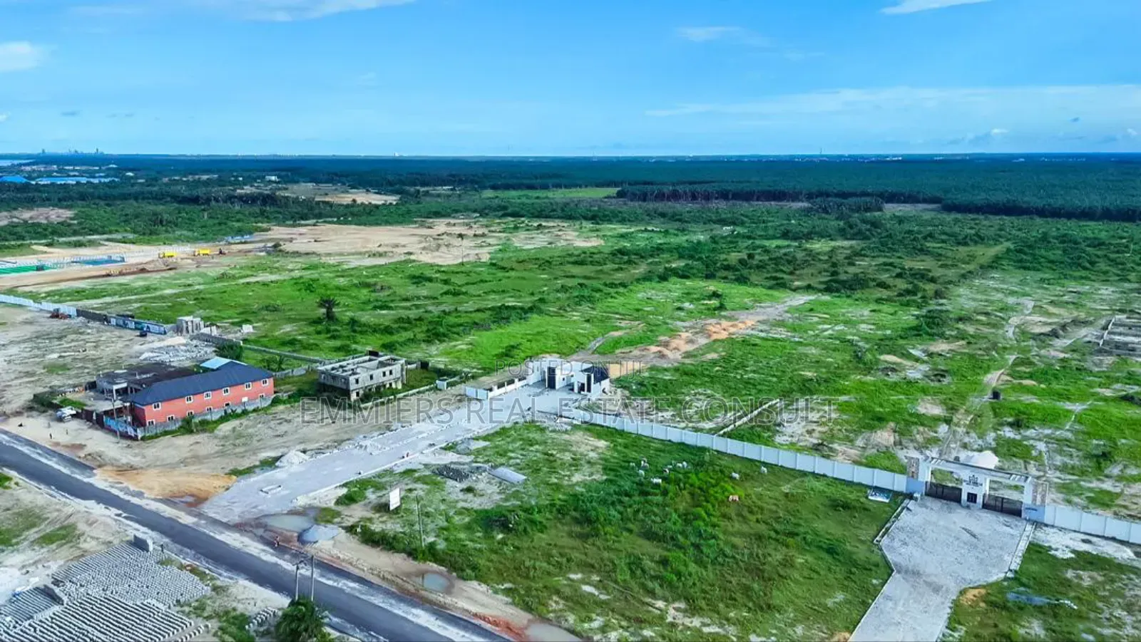 (300 500sqm)Plot of Land at Ajè Garden in Elerangbe