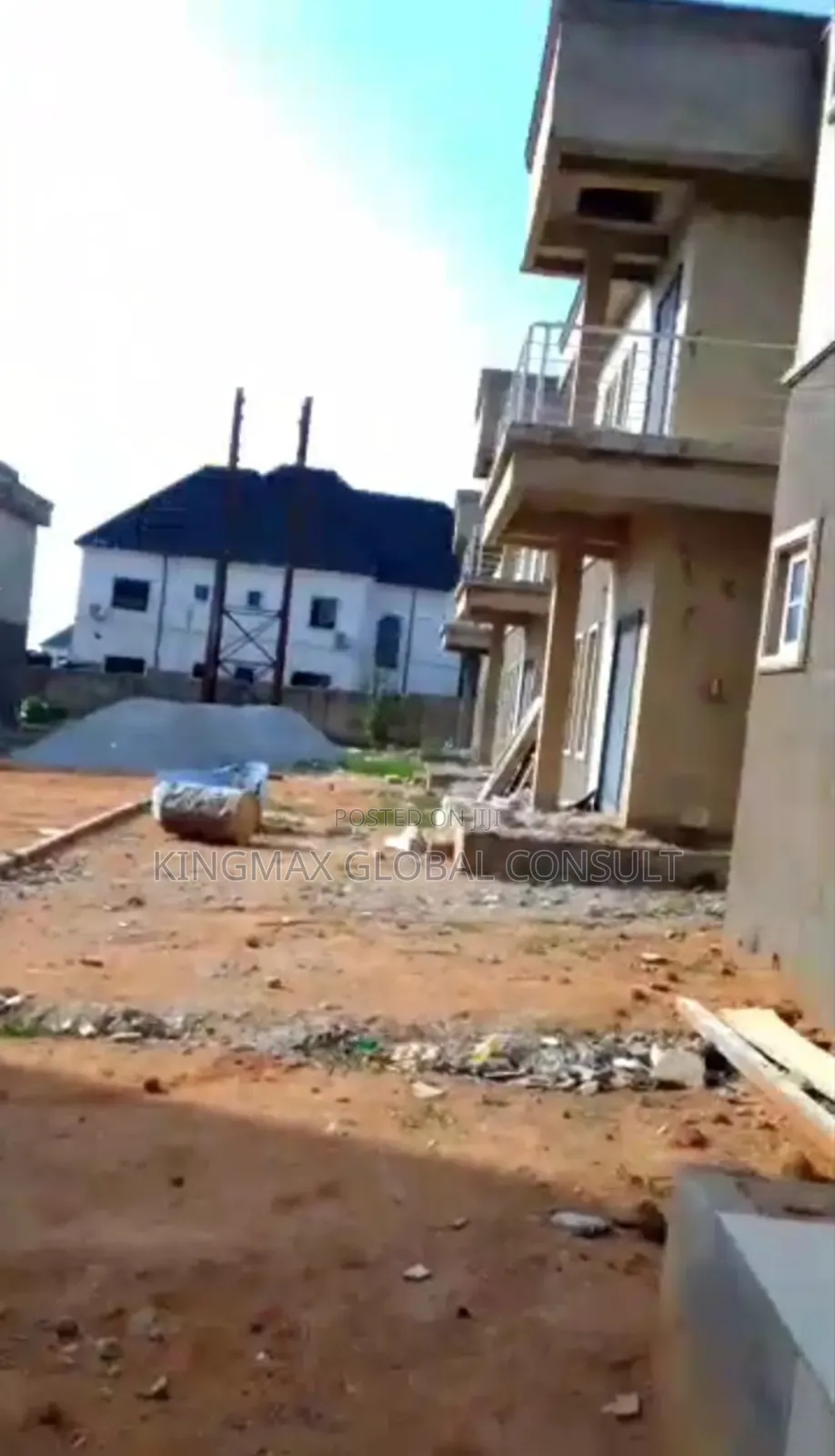 4bdrm Apartment in Lugbe Abuja for sale in Lugbe District