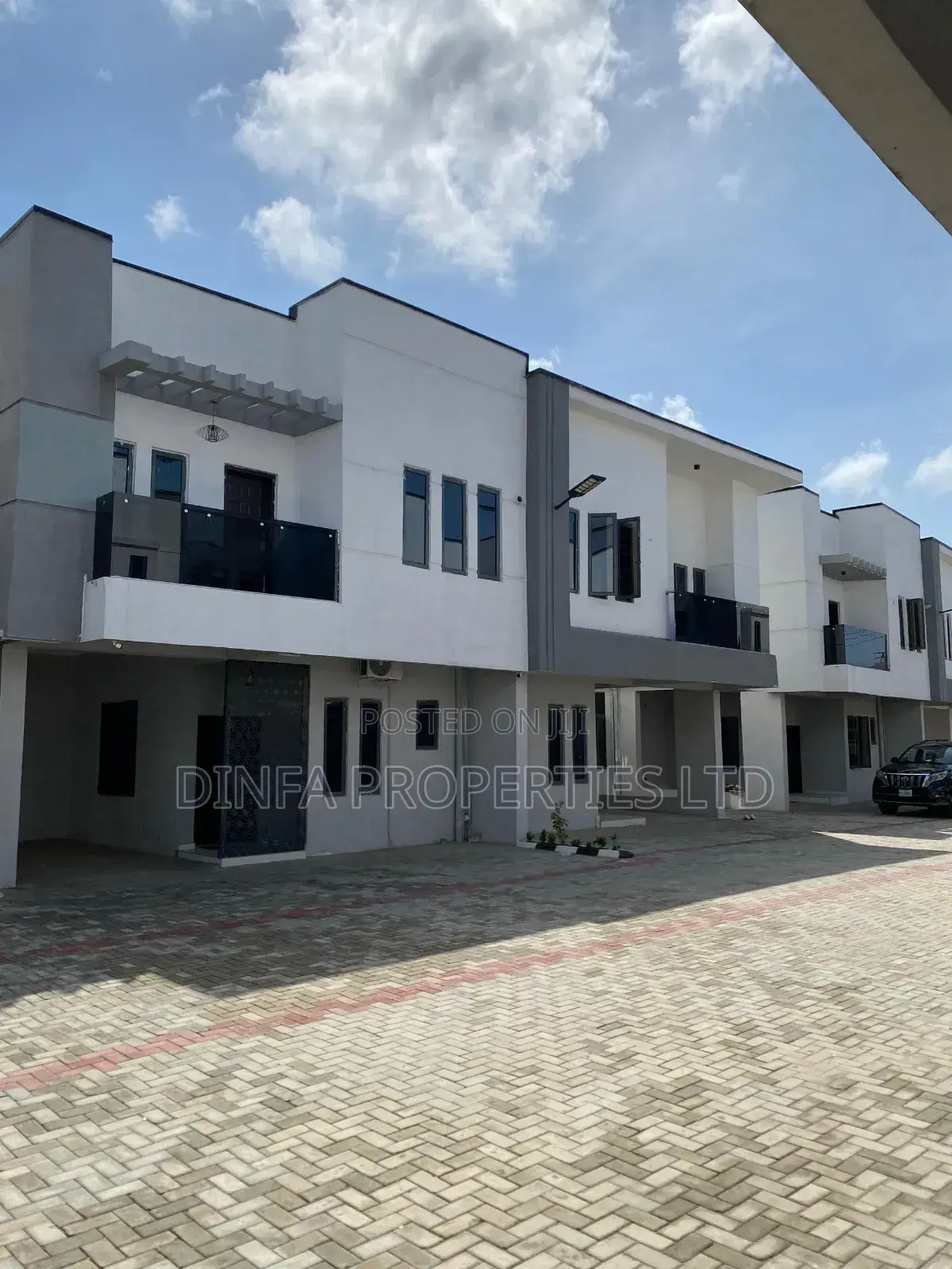 4bdrm Duplex in Lekki Palm City Ajah for rent in Ajah