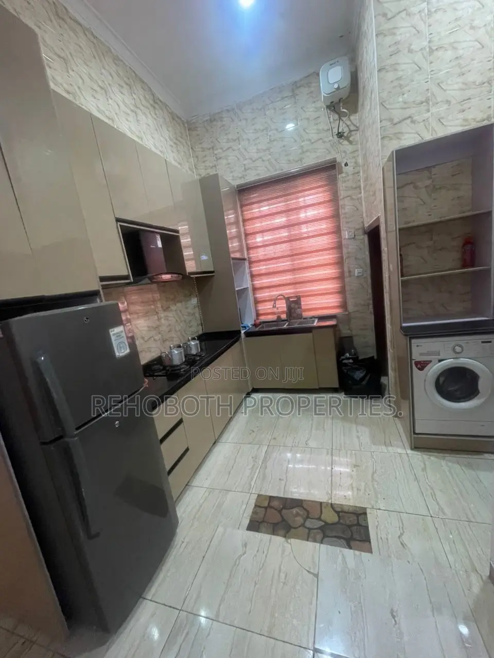Furnished 4bdrm Duplex in Alalubosa for rent in Alalubosa