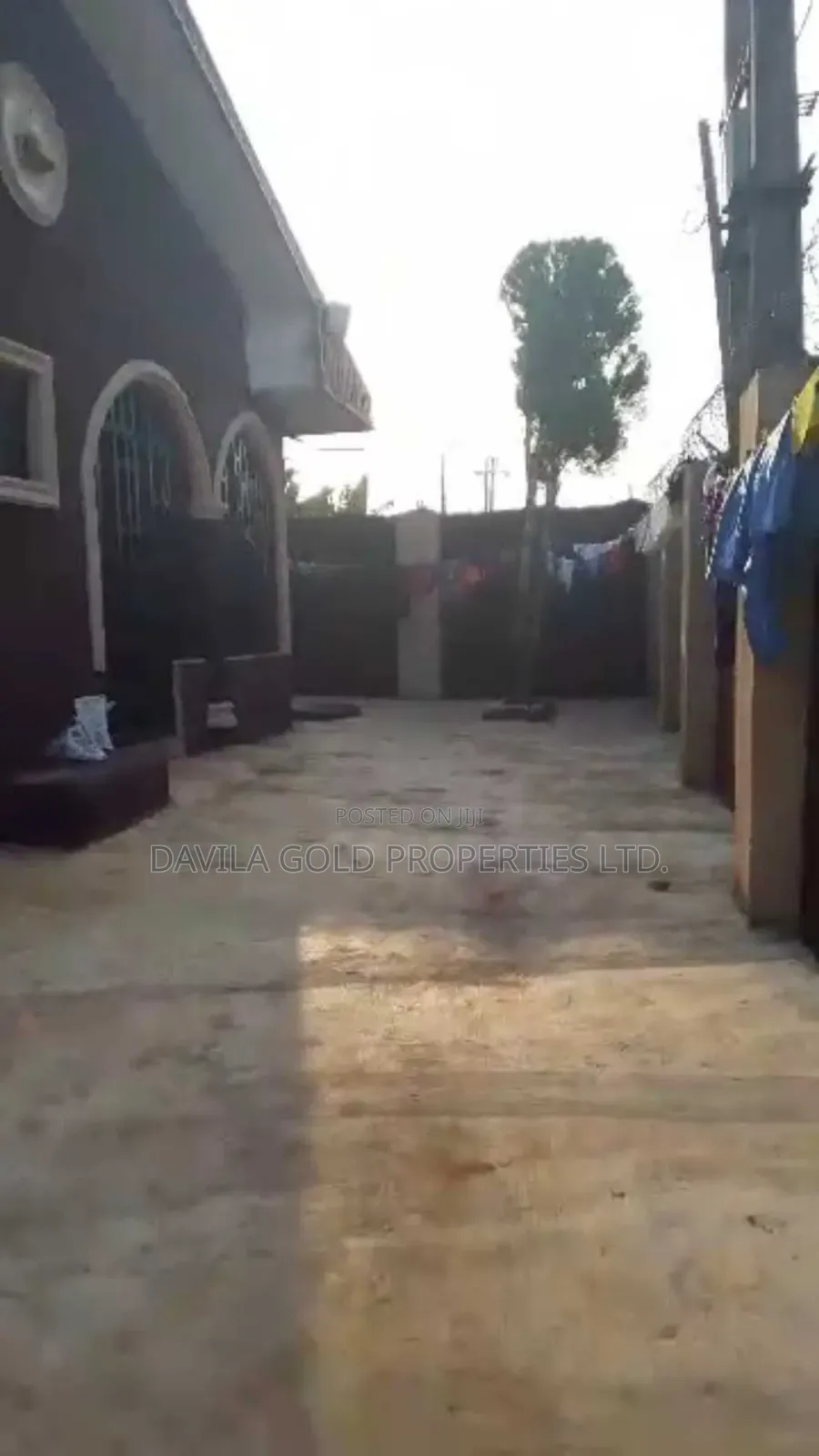 7bdrm Block of Flats in Benin City for sale in Benin City