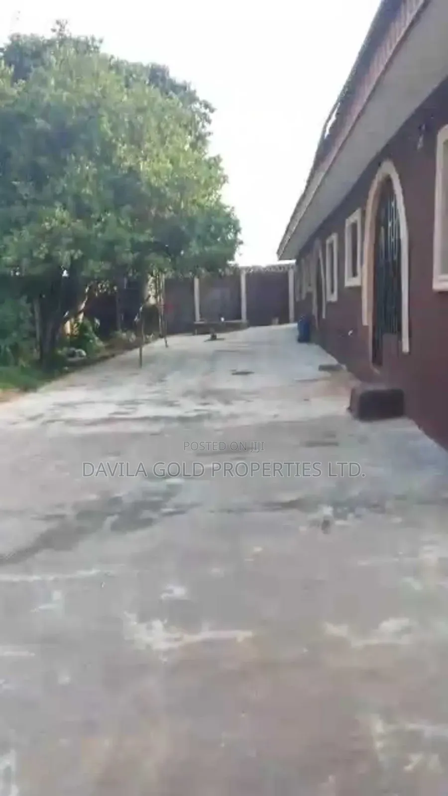 7bdrm Block of Flats in Benin City for sale in Benin City