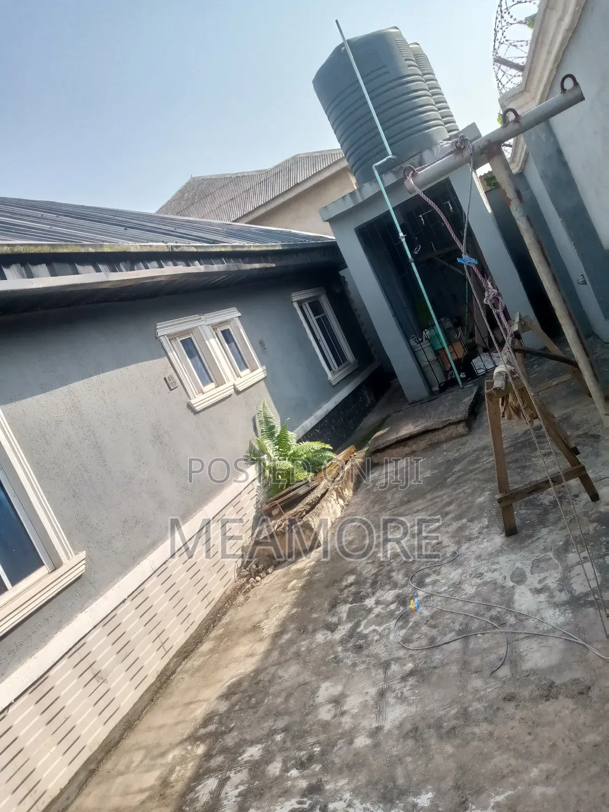 7bdrm House in Poka, Epe for sale in Epe