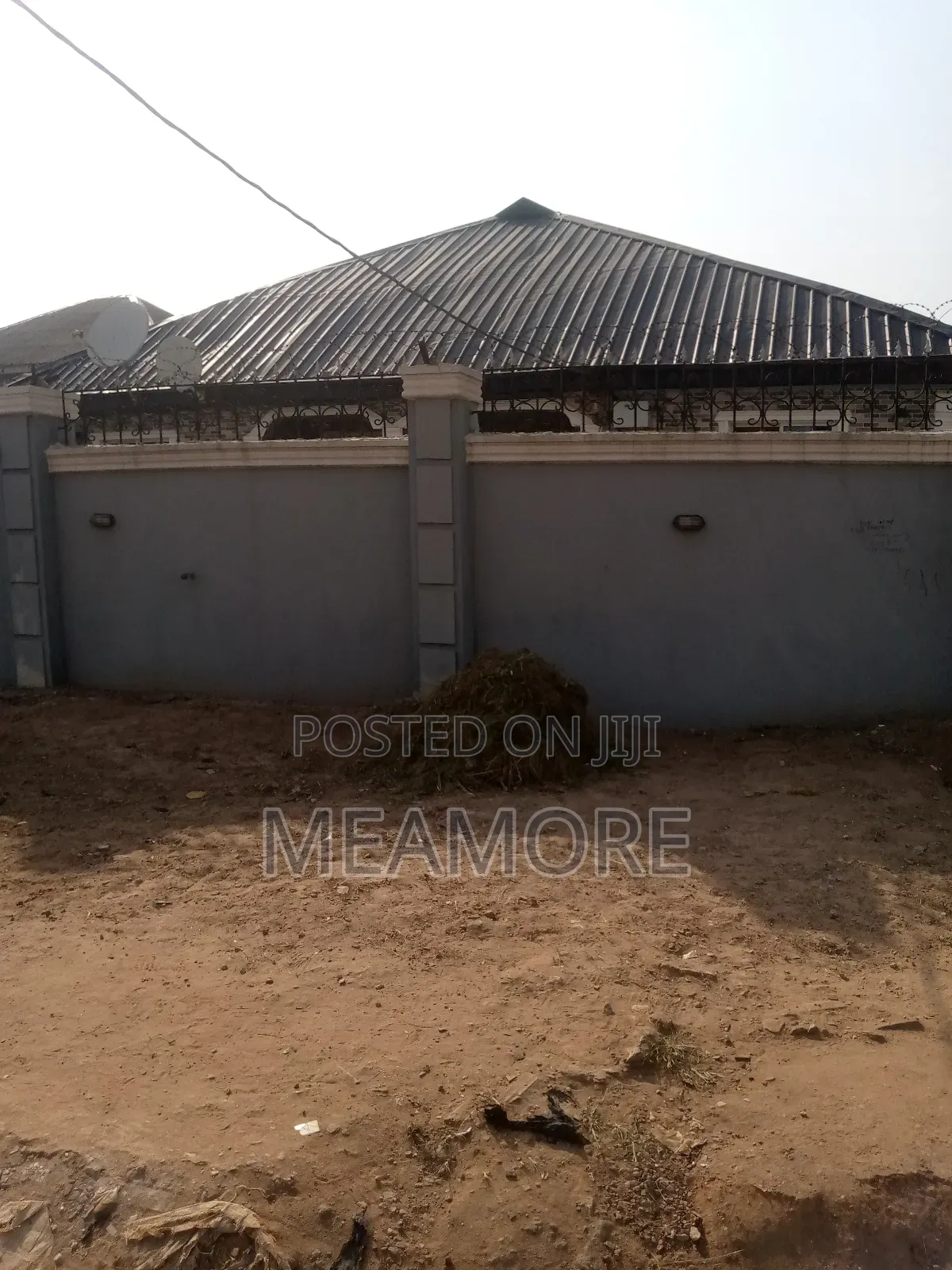 7bdrm House in Poka, Epe for sale in Epe