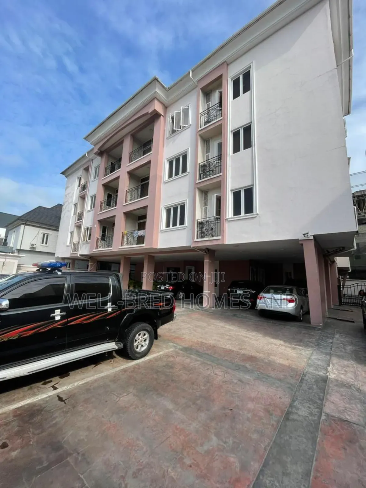 3bdrm Apartment in Chevron Lekki Lagos for rent in Lekki