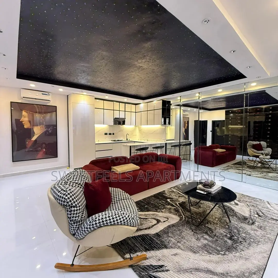 2 Bedroom Apartment With a Private Cinema, Bathub and a Bath Lounge in Chevron