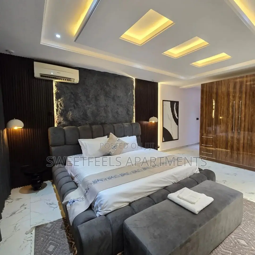 Pb 2/3 Bedroom Apartment in Victoria Island in Victoria Island Extension