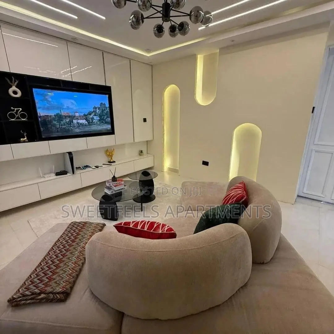 Luxury 1 Bedroom Apartment in Ikate
