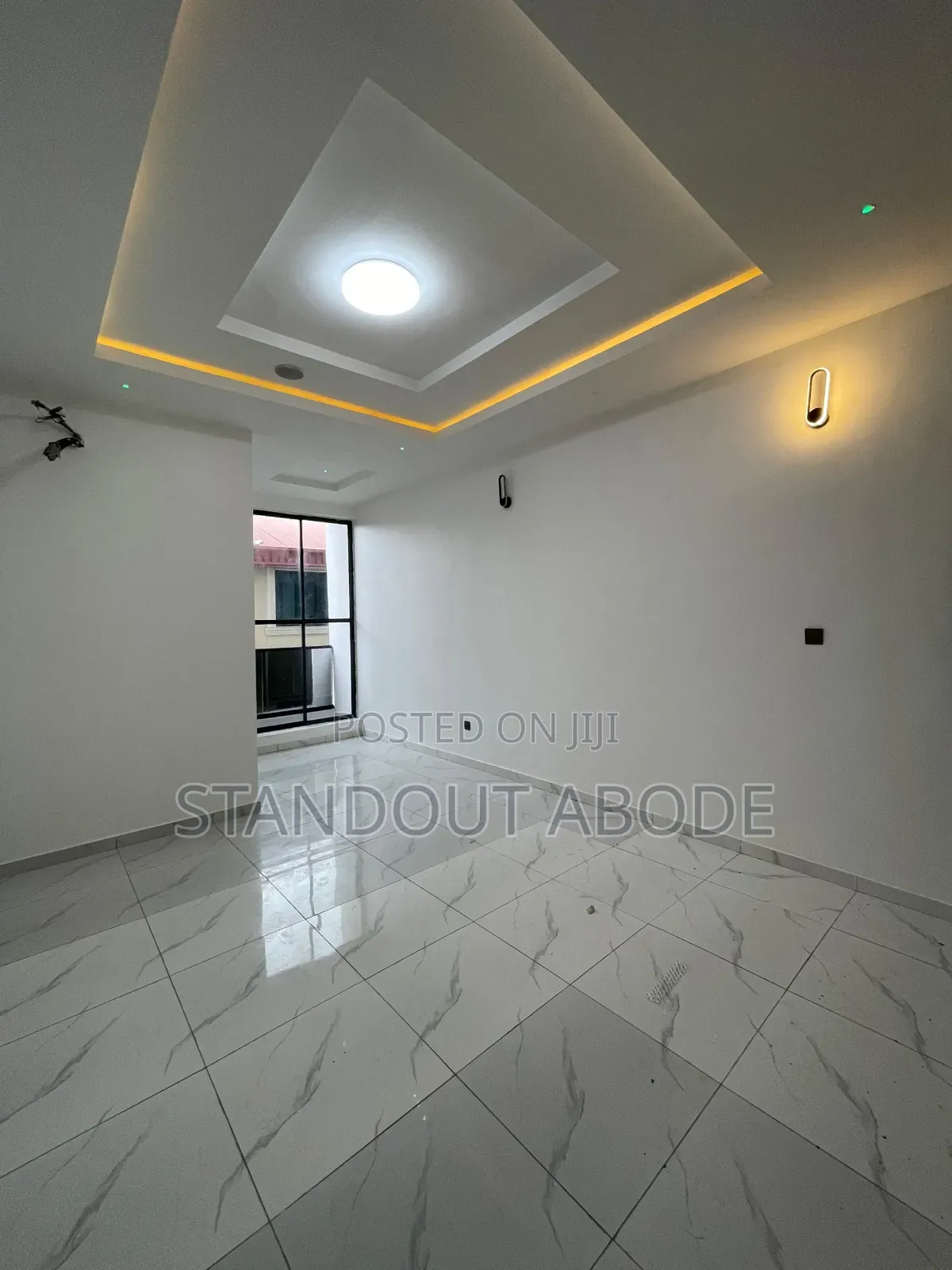 2bdrm Apartment in In A Secure Location, Igbo-efon for sale in Igbo-efon