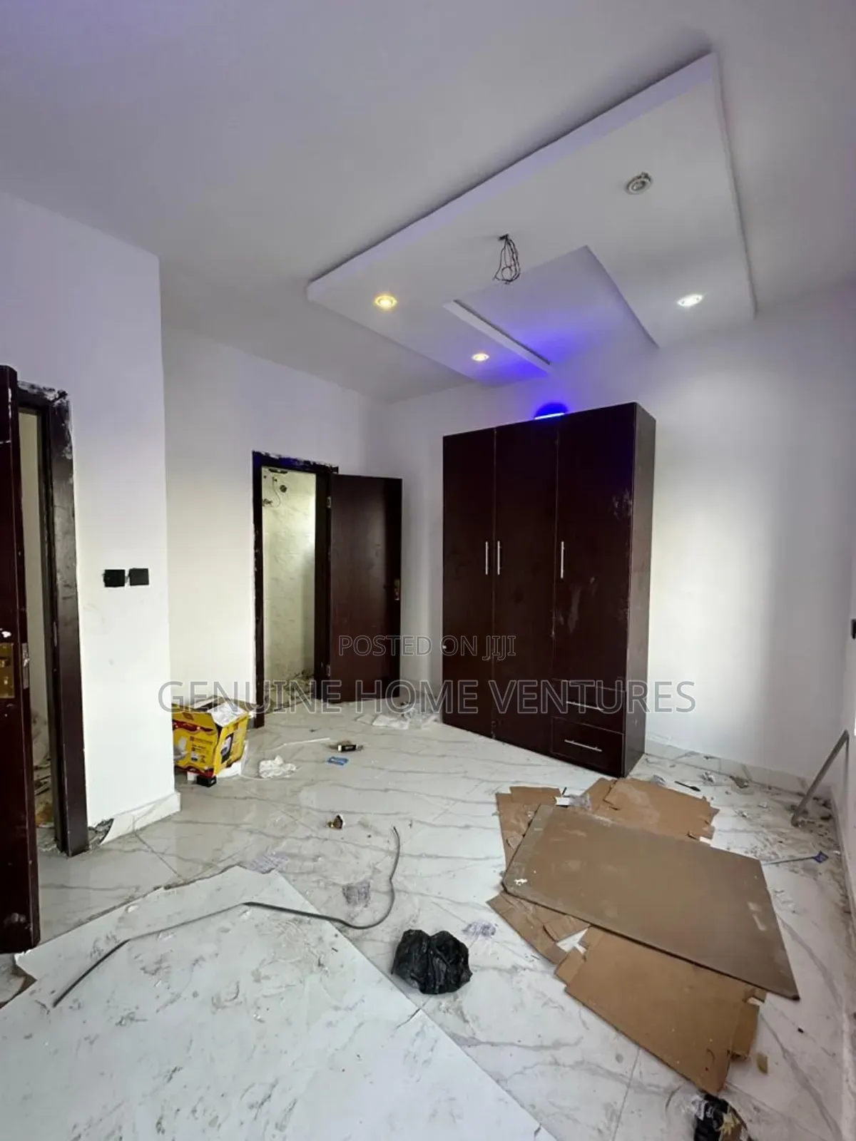 2bdrm Apartment in Ajah, Off Lekki-Epe Expressway for sale in Off Lekki-Epe Expressway