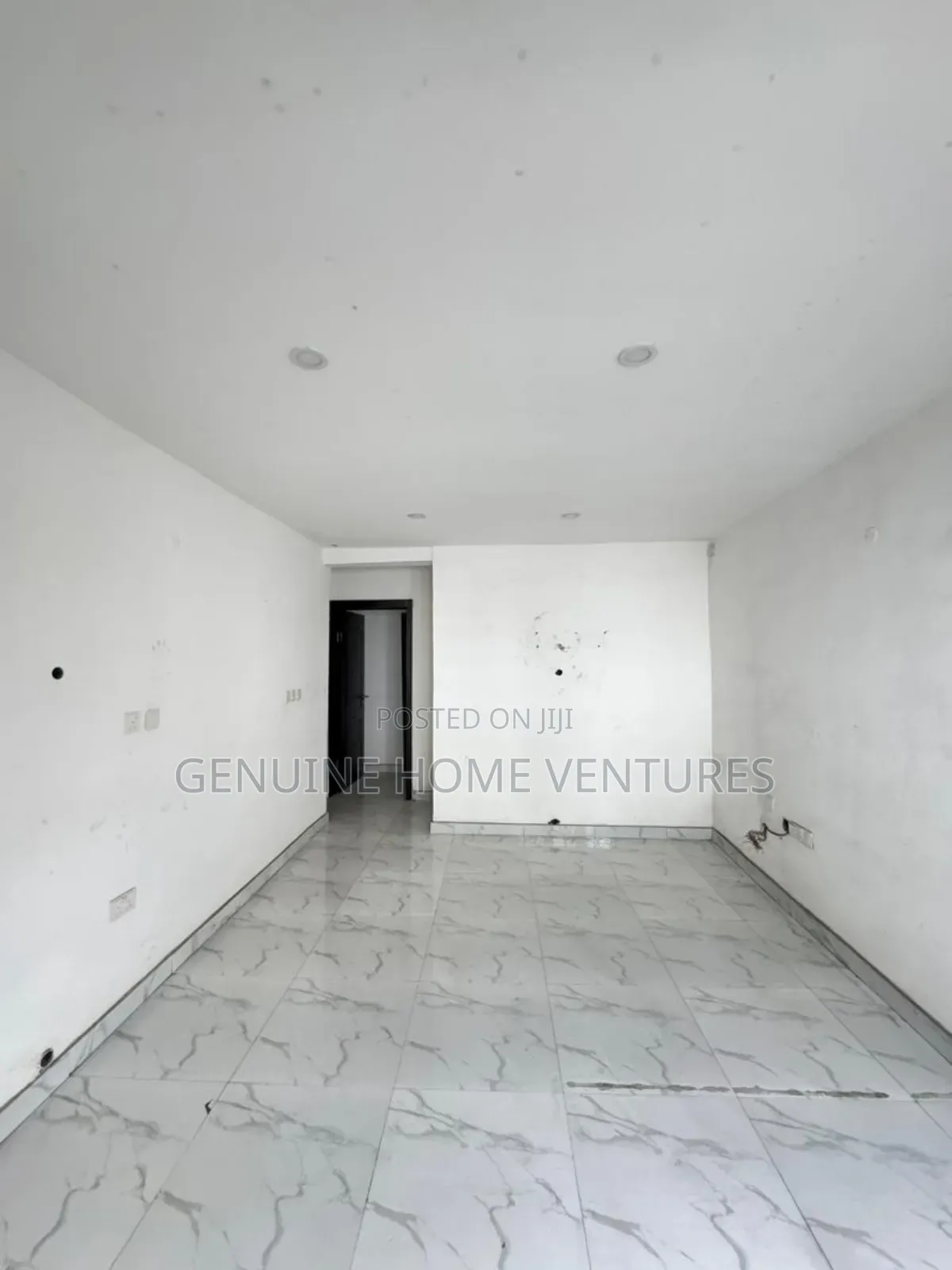 4bdrm Duplex in Surulere for sale in Surulere
