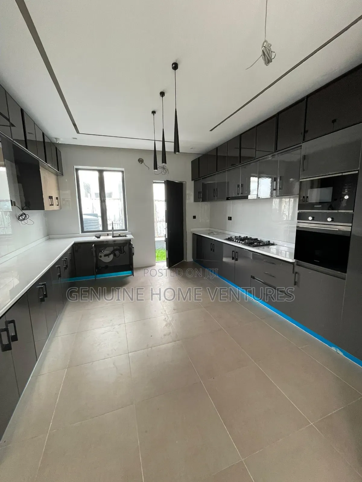 5bdrm Duplex in Lekki, Ikate for sale in Ikate