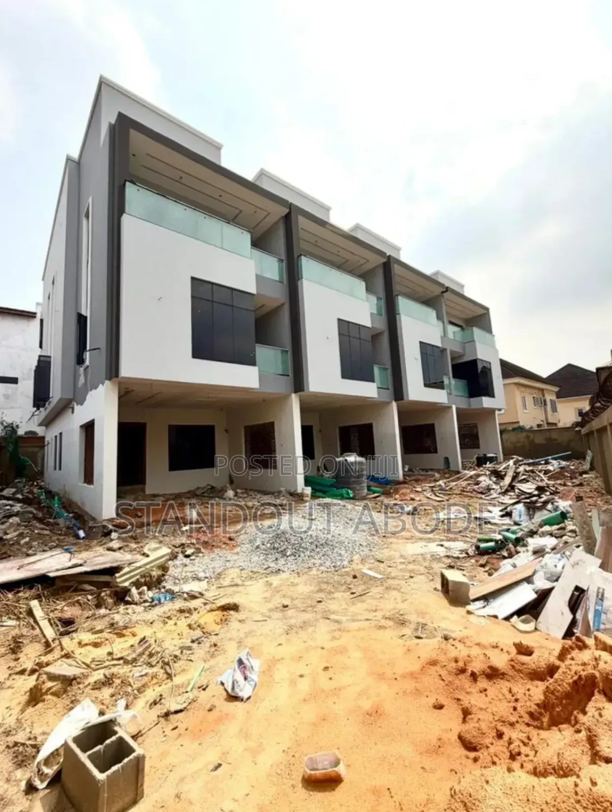4bdrm Duplex in Inside An Estate, Omole Phase 2 for sale in Omole Phase 2
