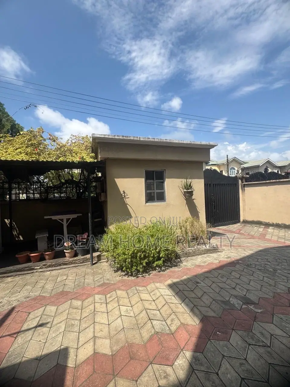 4bdrm Duplex in Lekki Phase 1 for sale in Lekki Phase 1