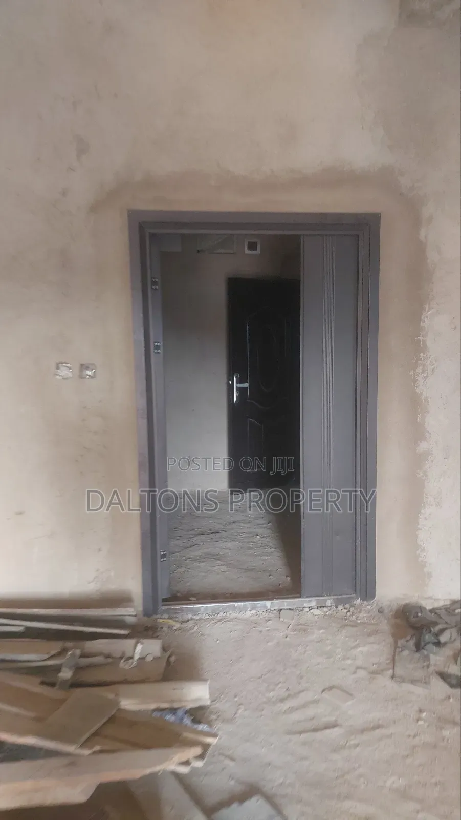 5bdrm Duplex in Victory Court, Lugbe District for sale in Lugbe District