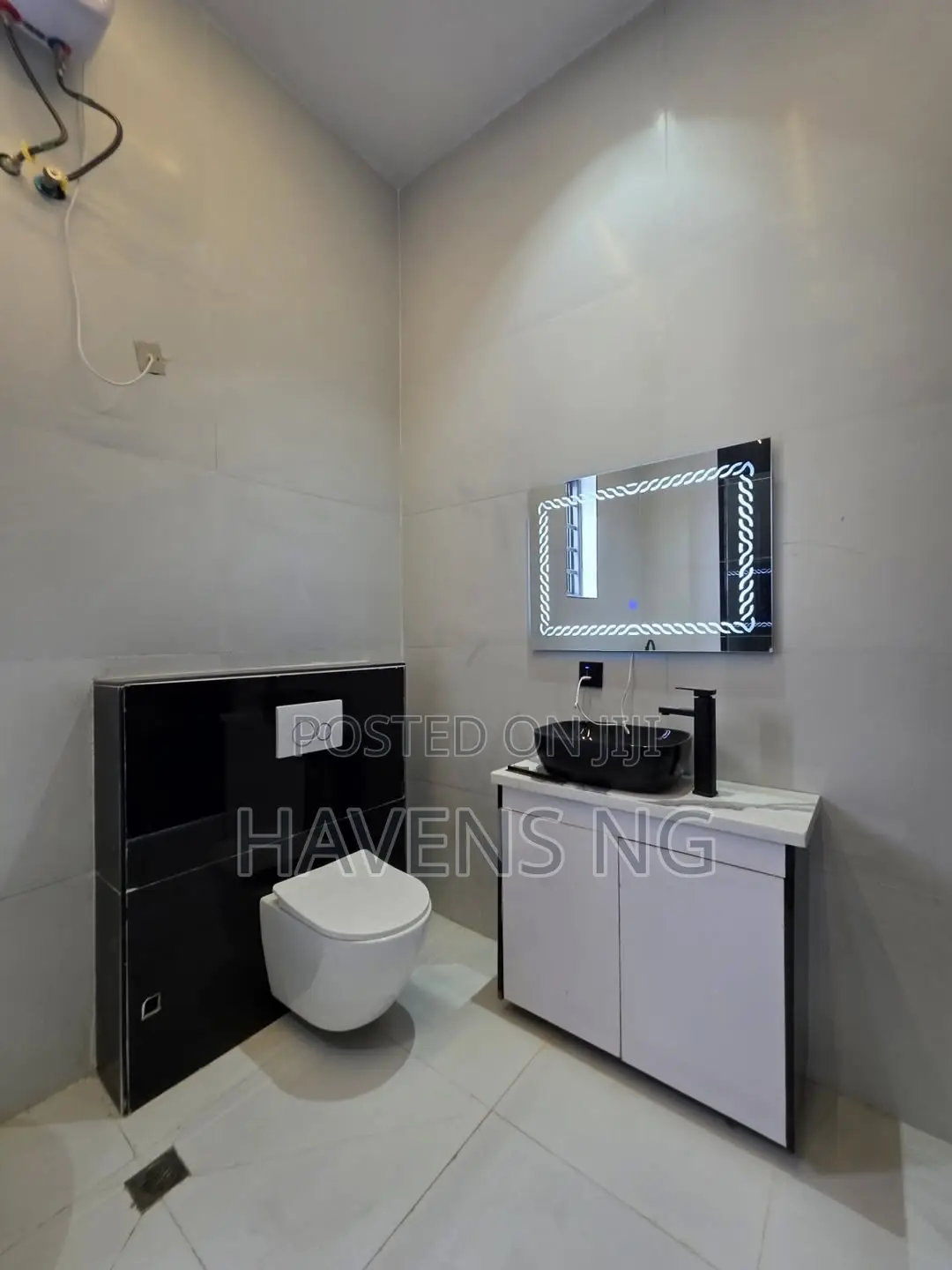 4bdrm Duplex in Abraham Adesanya Estate for sale in Abraham Adesanya Estate