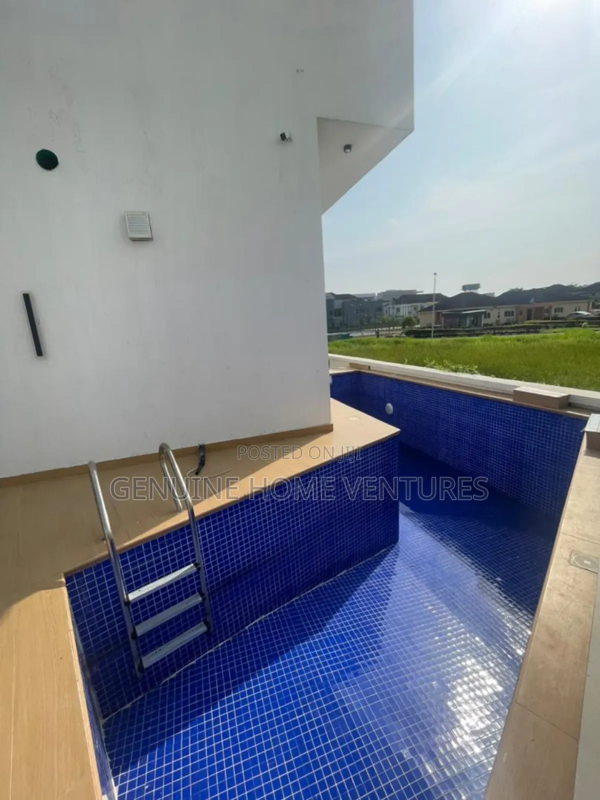5bdrm Duplex in Osapa London for sale in Osapa london