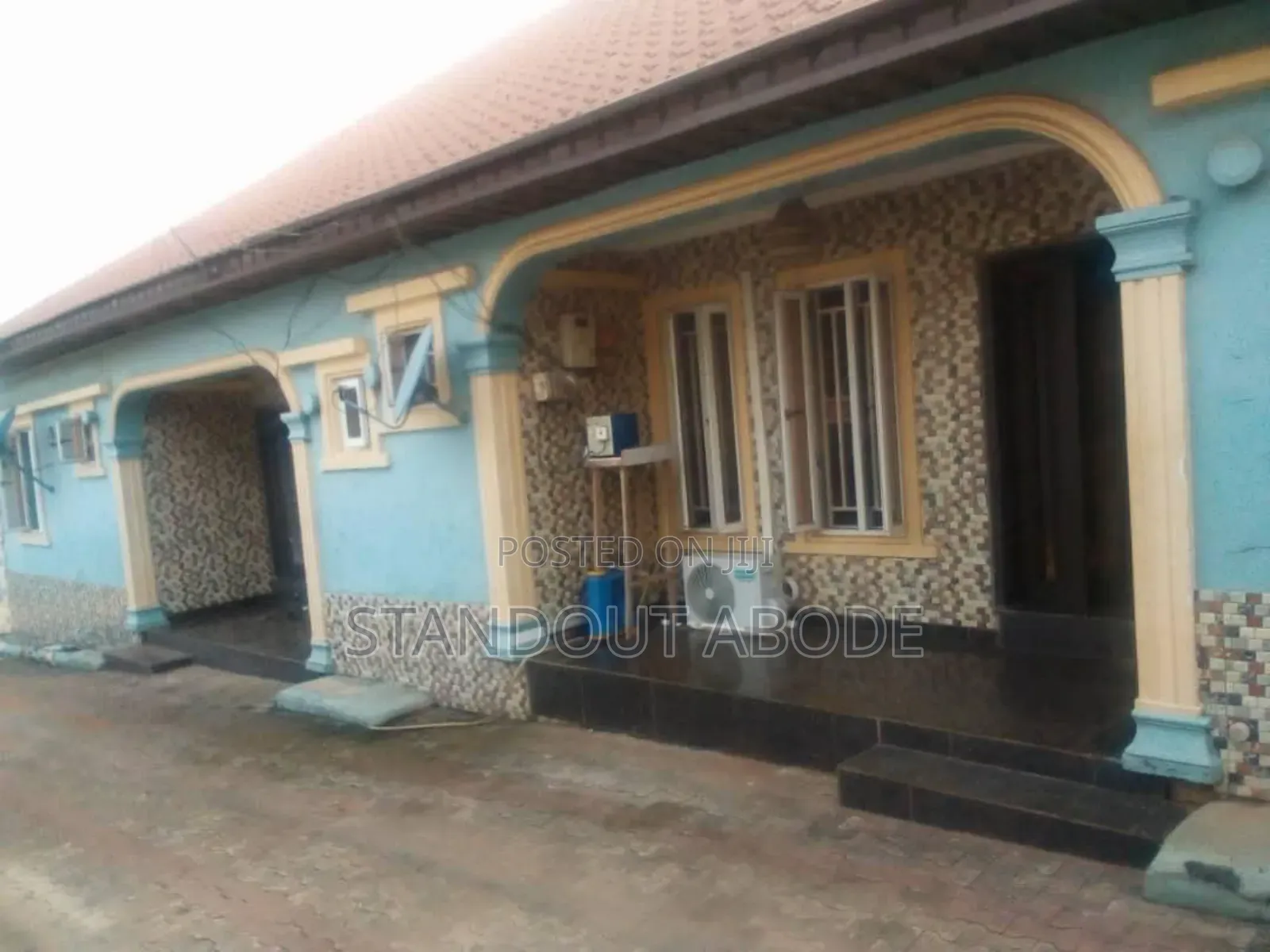 3bdrm Block of Flats in In A Secure Location, Sagamu for sale in Sagamu