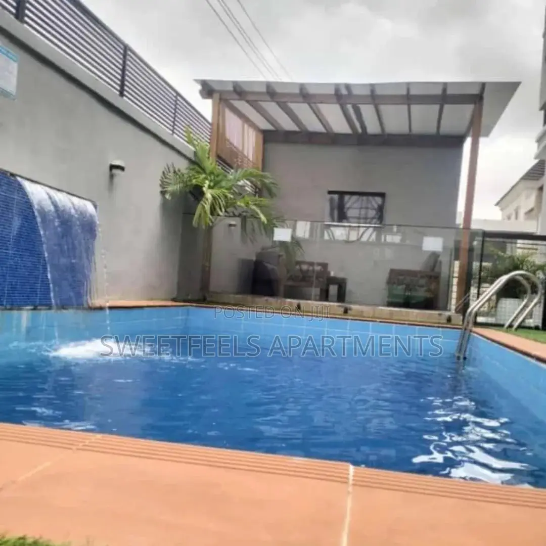 The Rom Brand New Luxury Four (4) Bedroom Apartment in Epe