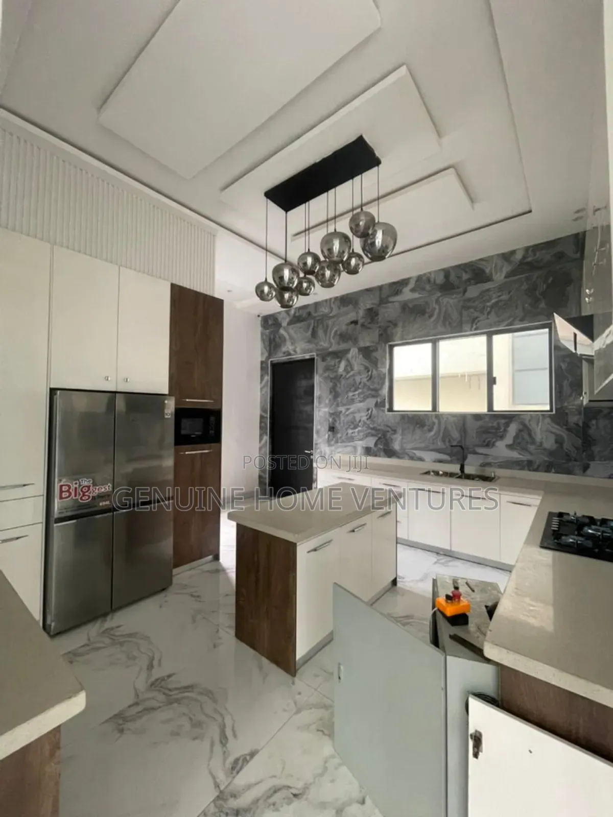 5bdrm Duplex in Osapa London for sale in Osapa london