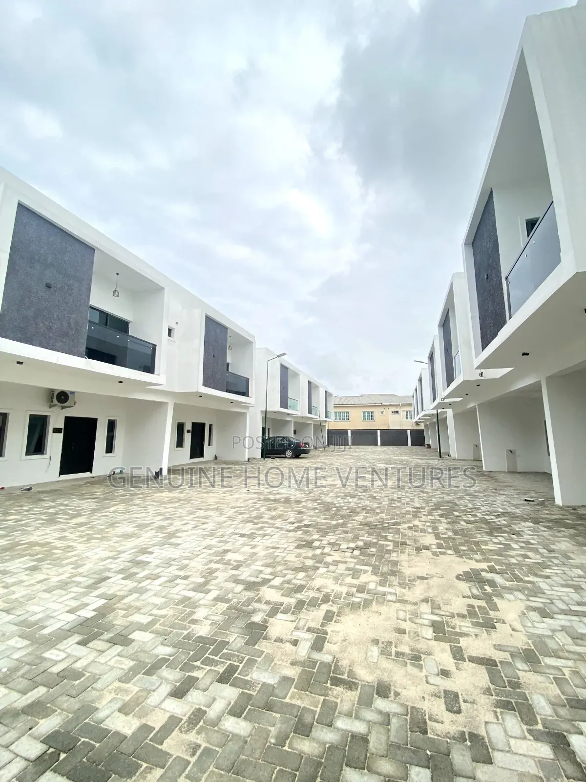 4bdrm Duplex in Olokonla for rent in Olokonla