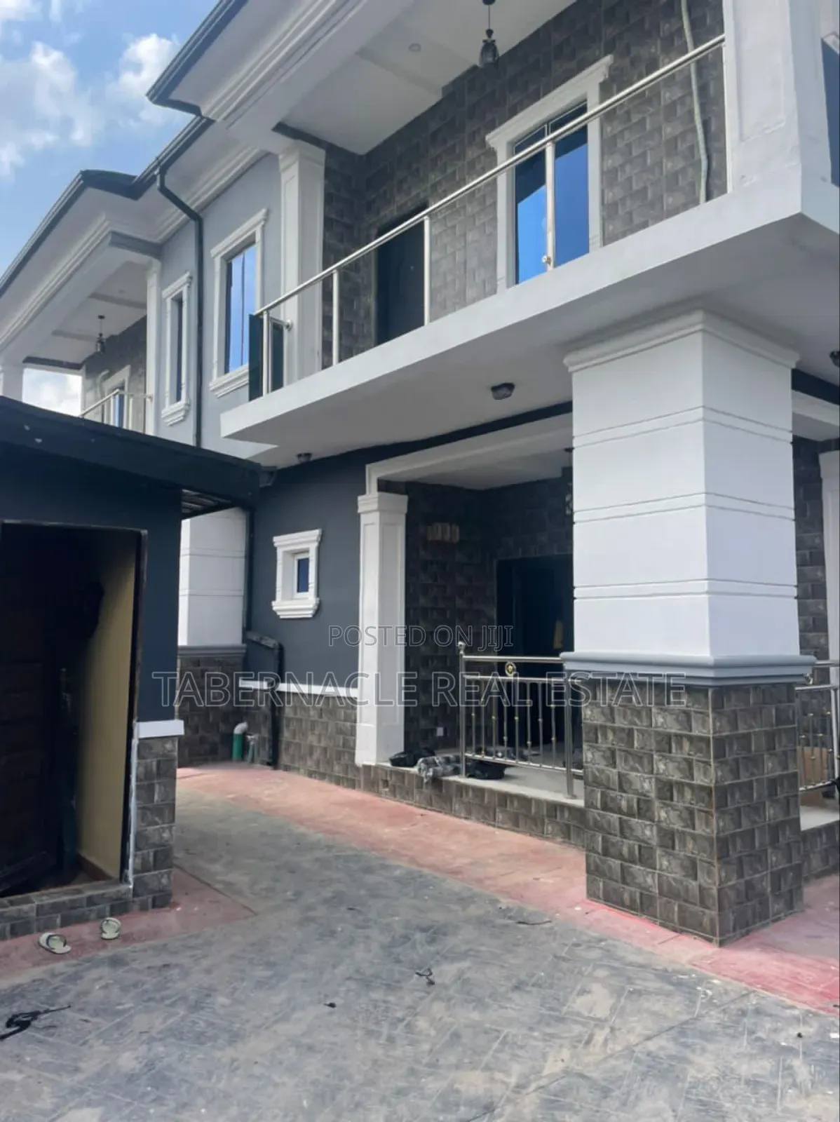 3bdrm Apartment in Valleyview Estate for rent in Ikorodu