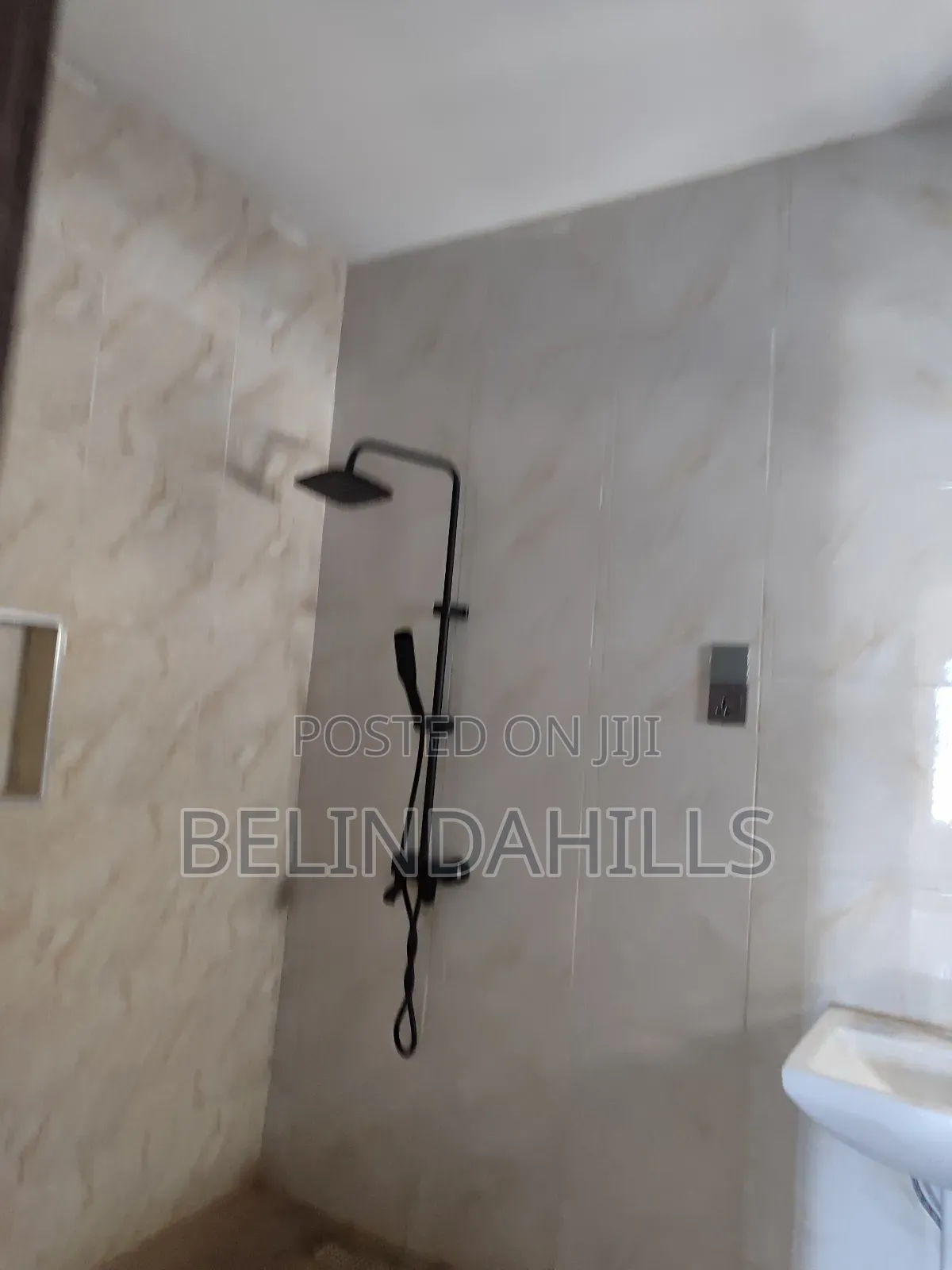 3bdrm Block of Flats in Jahi for rent in Jahi