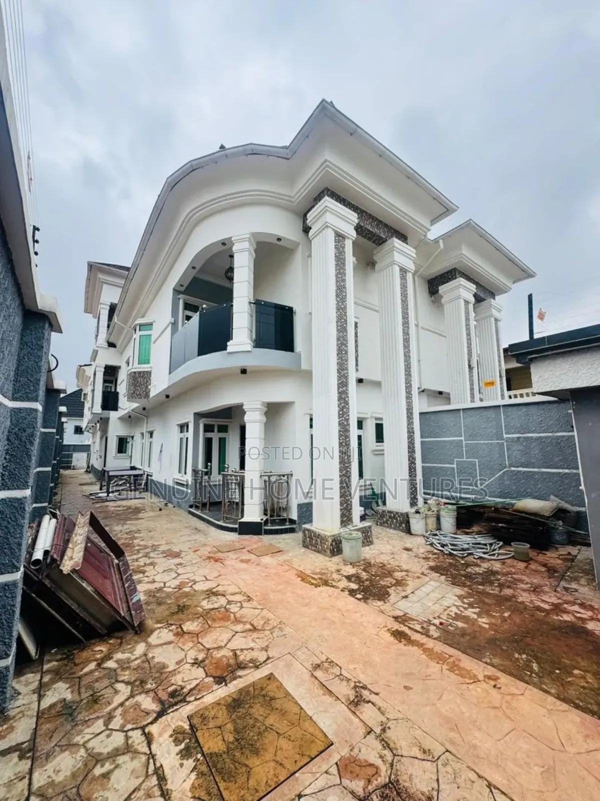 4bdrm Duplex in Magodo Gra Phase 1 for sale in GRA Phase 1