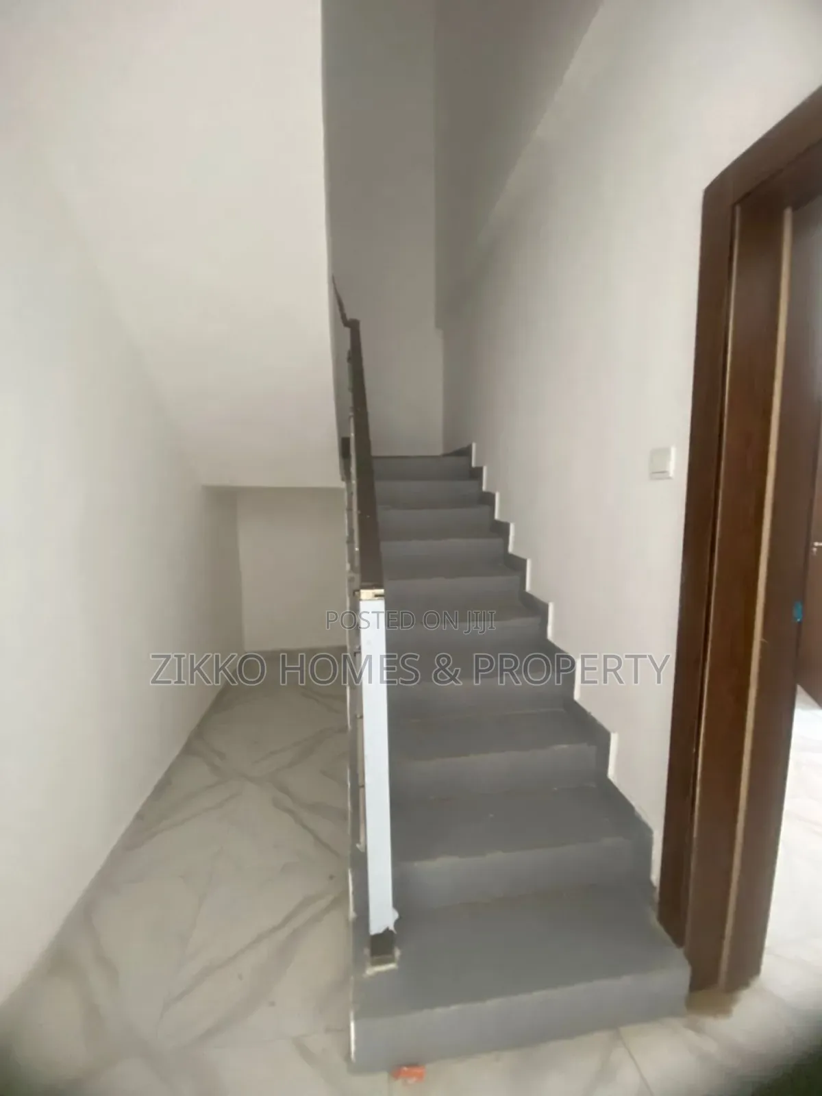 4bdrm Townhouse/Terrace in Ikota Gra, Lekki for sale in Lekki