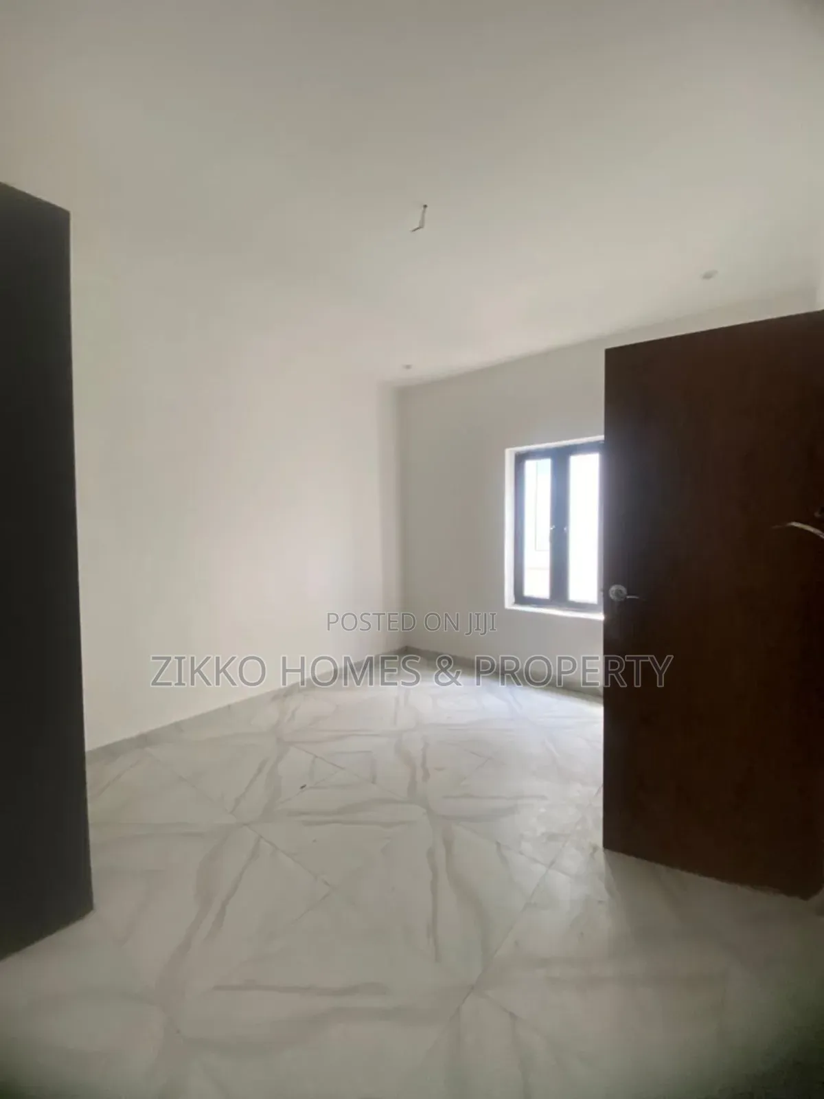 4bdrm Townhouse/Terrace in Ikota Gra, Lekki for sale in Lekki