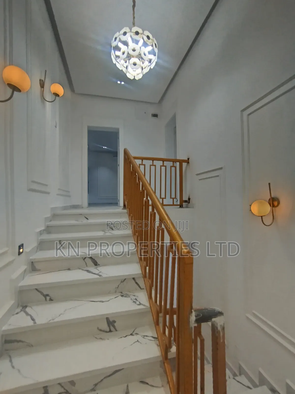 5bdrm Duplex in Diplomatic Zone, Asokoro for sale in Asokoro