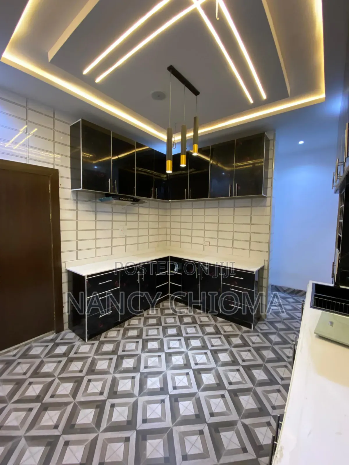 Furnished 4bdrm Duplex in Almond Garden, Enugu for sale in Enugu