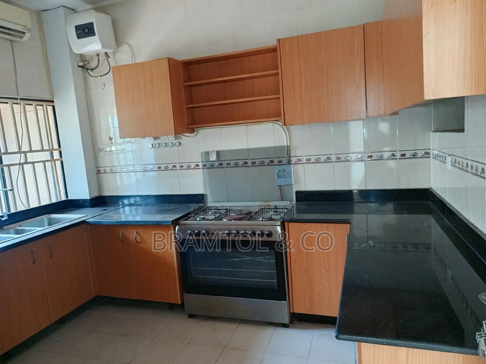 3bdrm Block of Flats in Wuse 2 for rent in Wuse 2