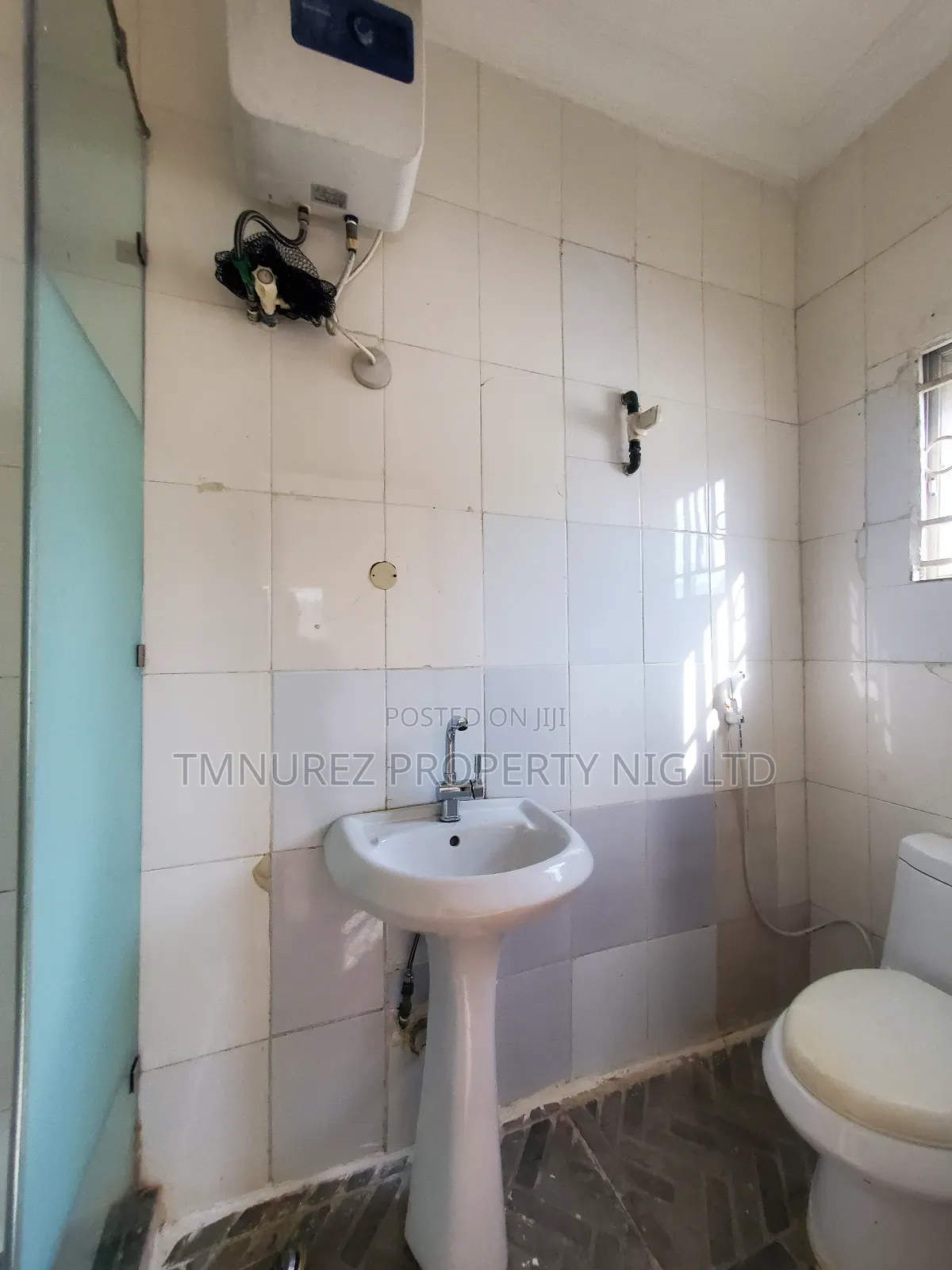 5bdrm Duplex in Cobservations, Chevron for rent in Chevron