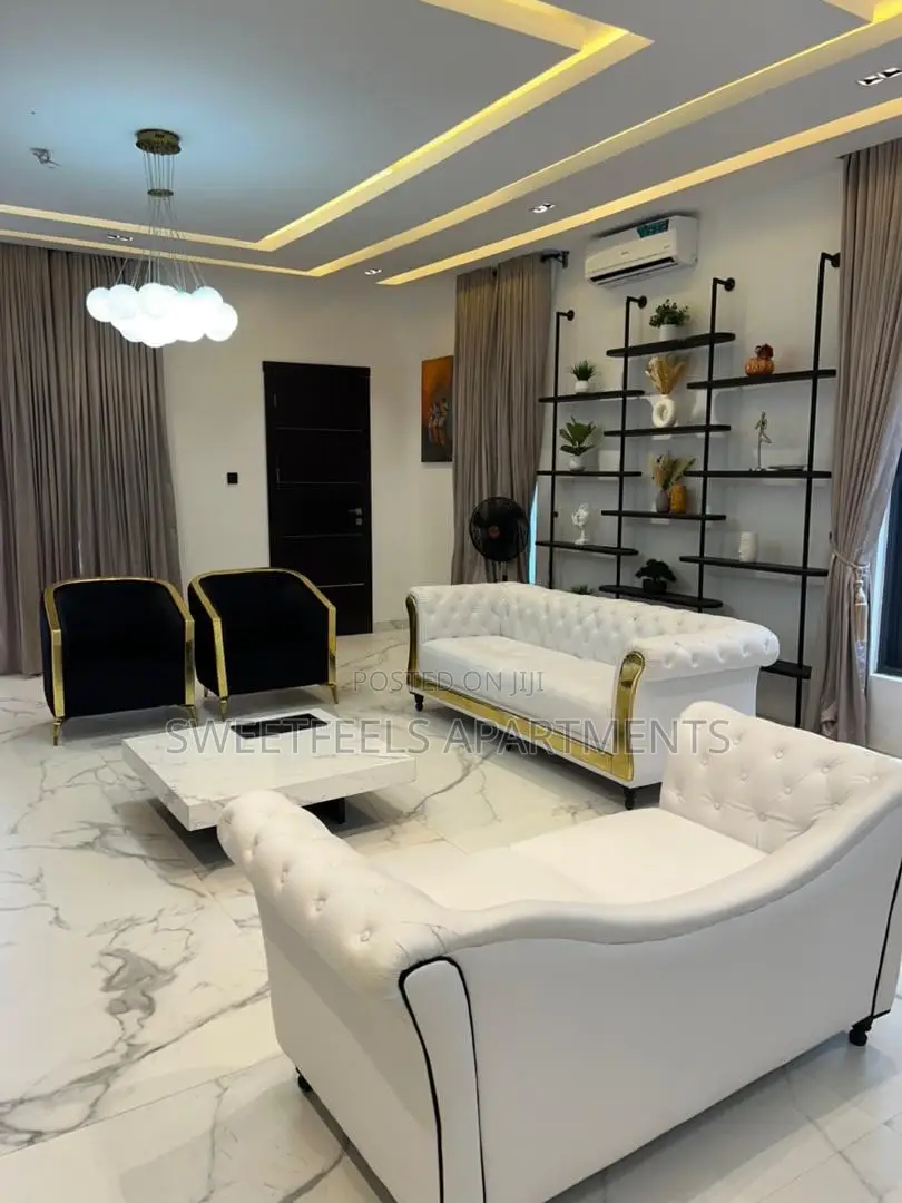 4 Bedroom Luxury Apartment in Ikota