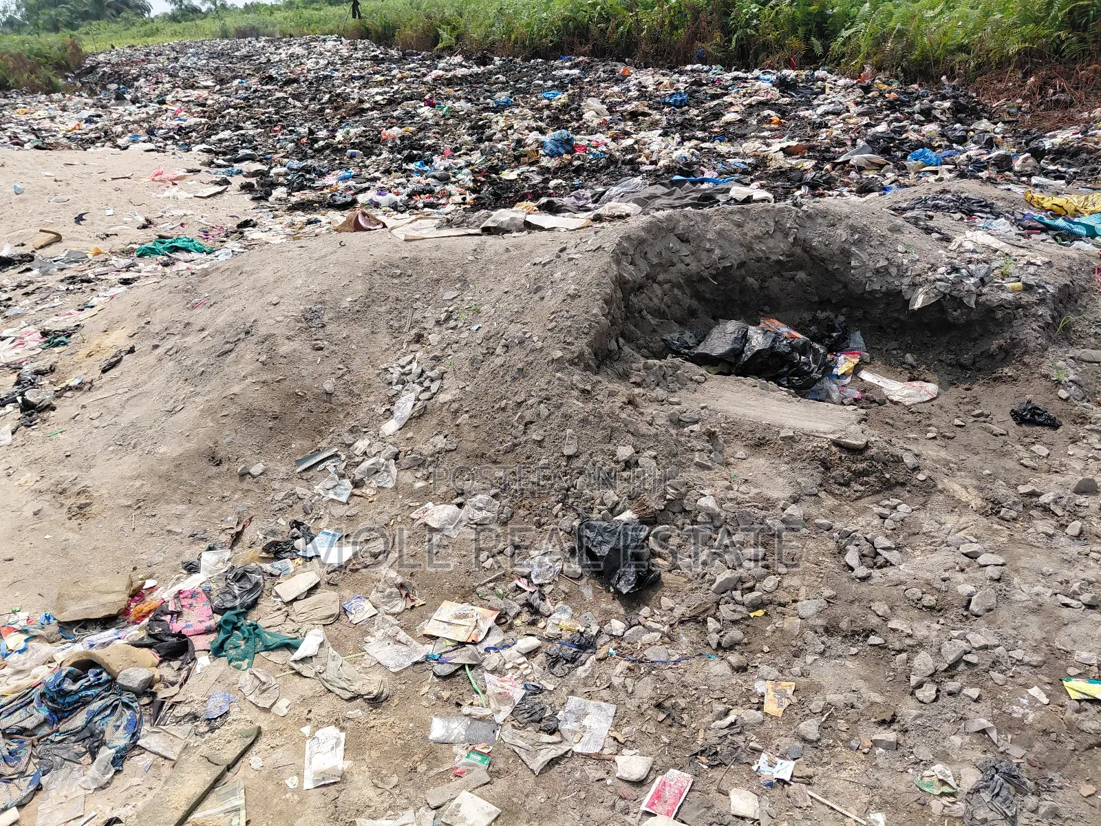 1,500sqm Alausa/ Agidingbi Plots Ikeja Lagos in Alausa