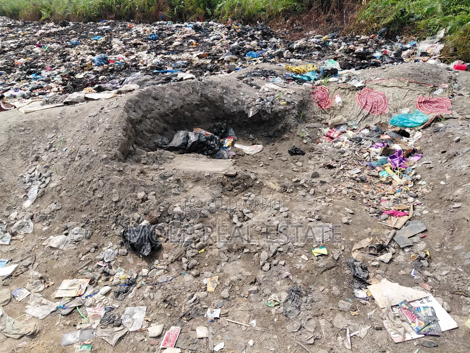 1,500sqm Alausa/ Agidingbi Plots Ikeja Lagos in Alausa