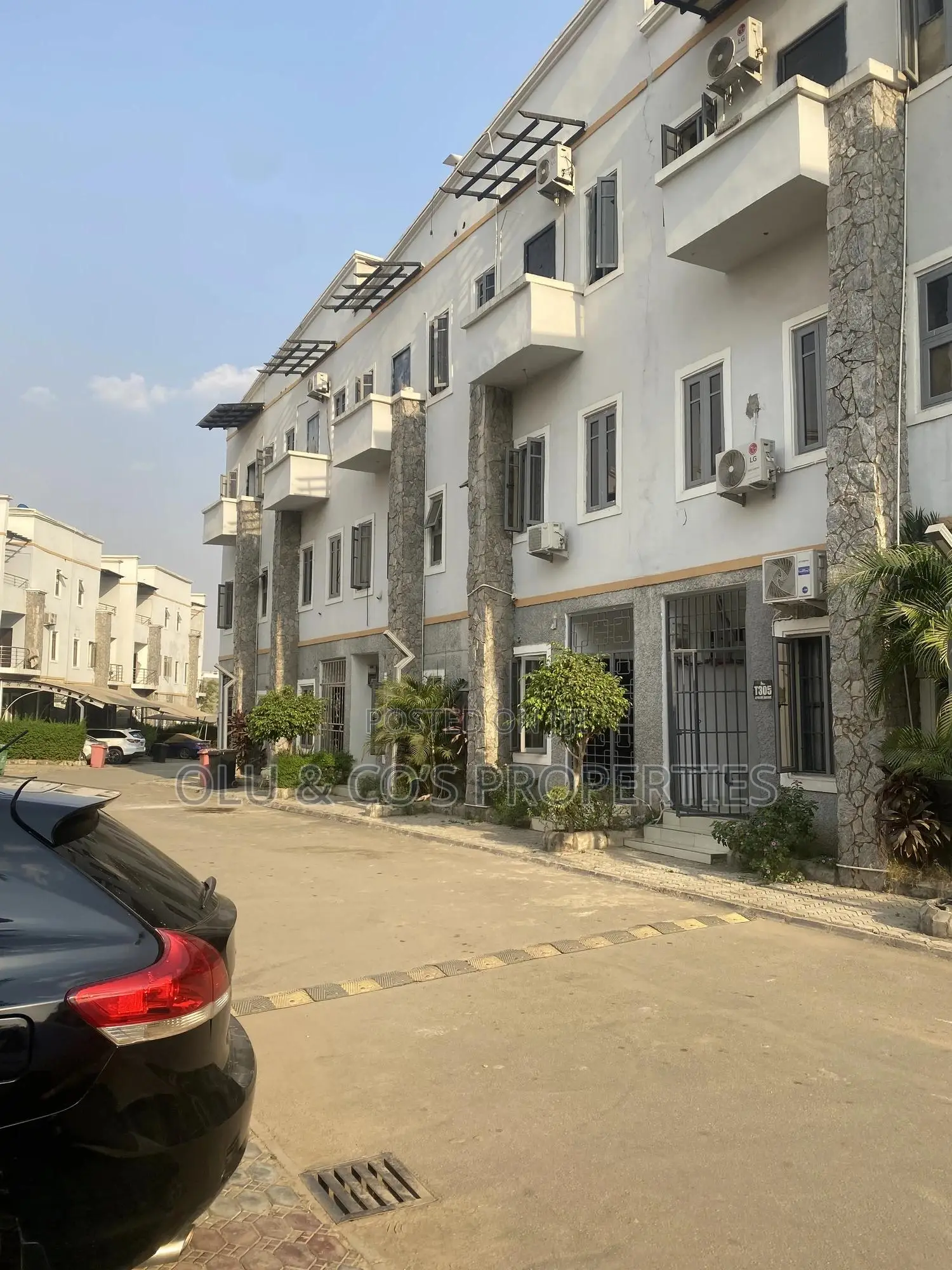 Furnished 3bdrm Townhouse / Terrace in Peachville Estate, Jabi for rent in Jabi
