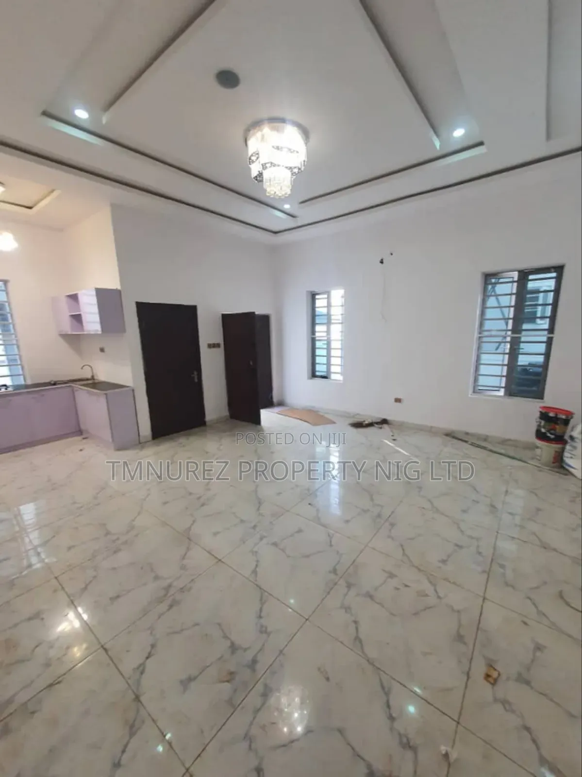Studio Apartment in Orchild Road, Chevron for rent in Chevron