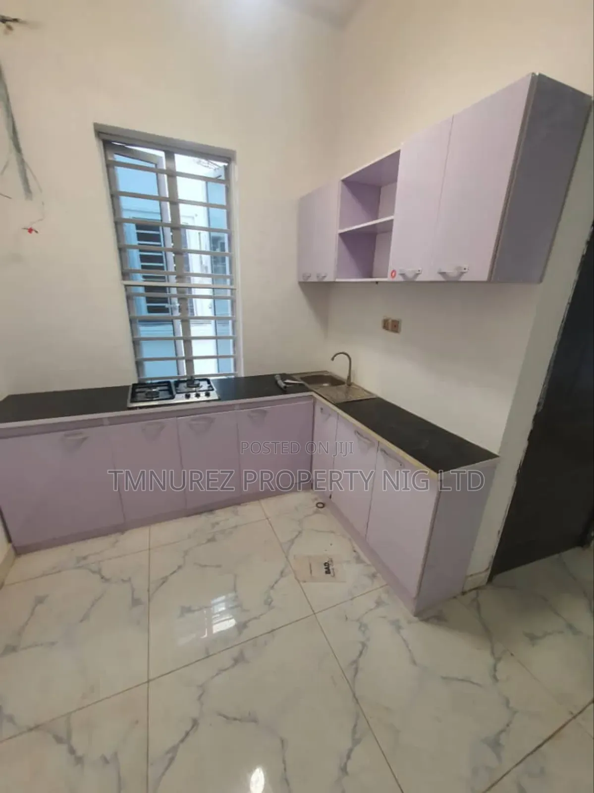 Studio Apartment in Orchild Road, Chevron for rent in Chevron