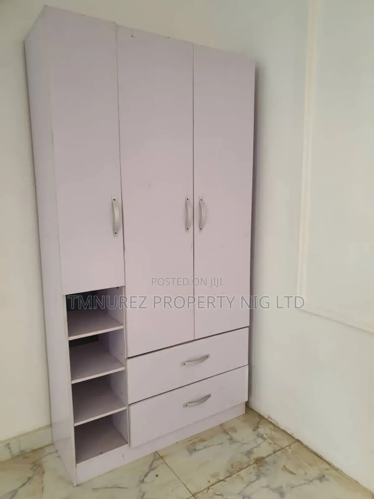 Studio Apartment in Orchild Road, Chevron for rent in Chevron
