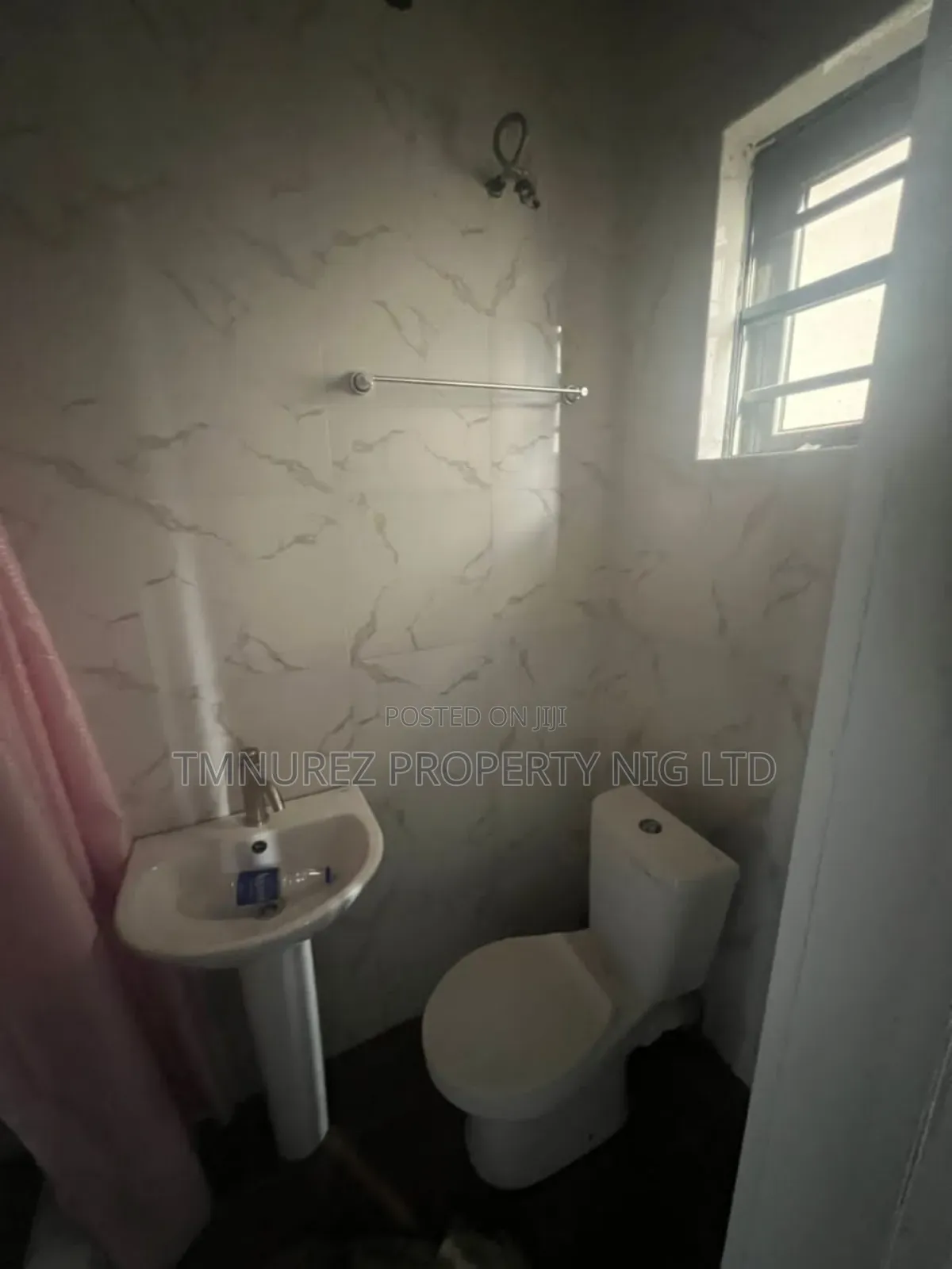 1bdrm Room & Parlour in Gra Ikota for rent in Ikota