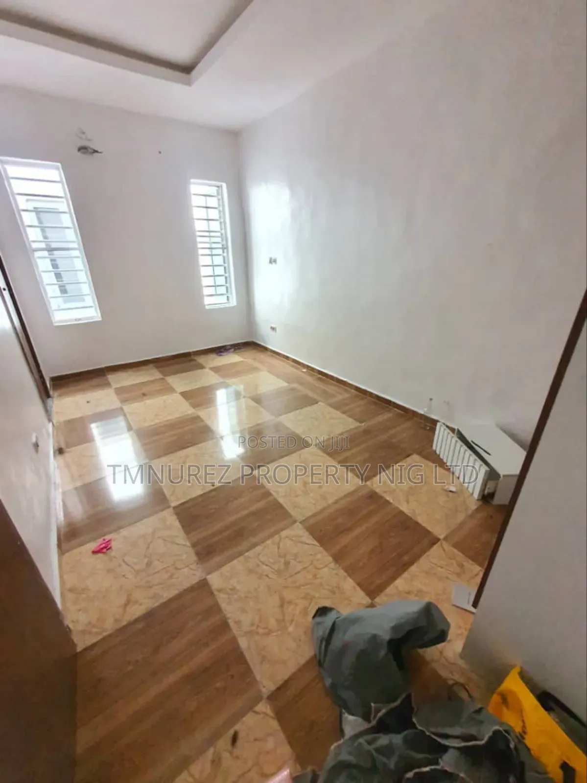 1bdrm Apartment in Orchild Road, Chevron for rent in Chevron