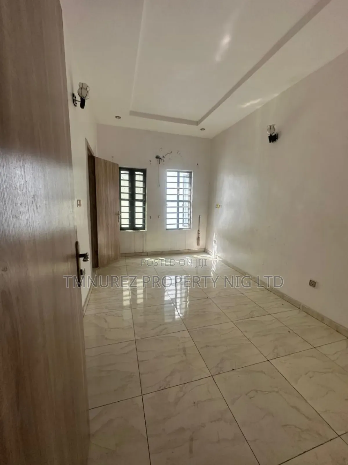 Studio Apartment in Orchil Droad, Chevron for rent in Chevron
