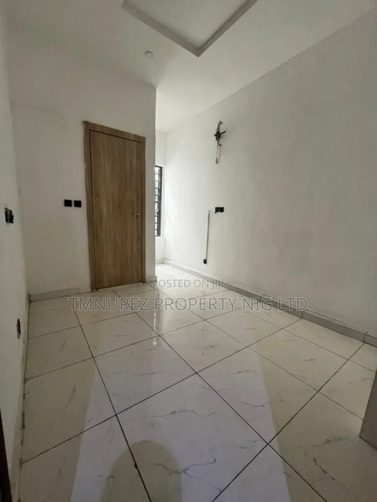 Studio Apartment in Orchil Droad, Chevron for rent in Chevron
